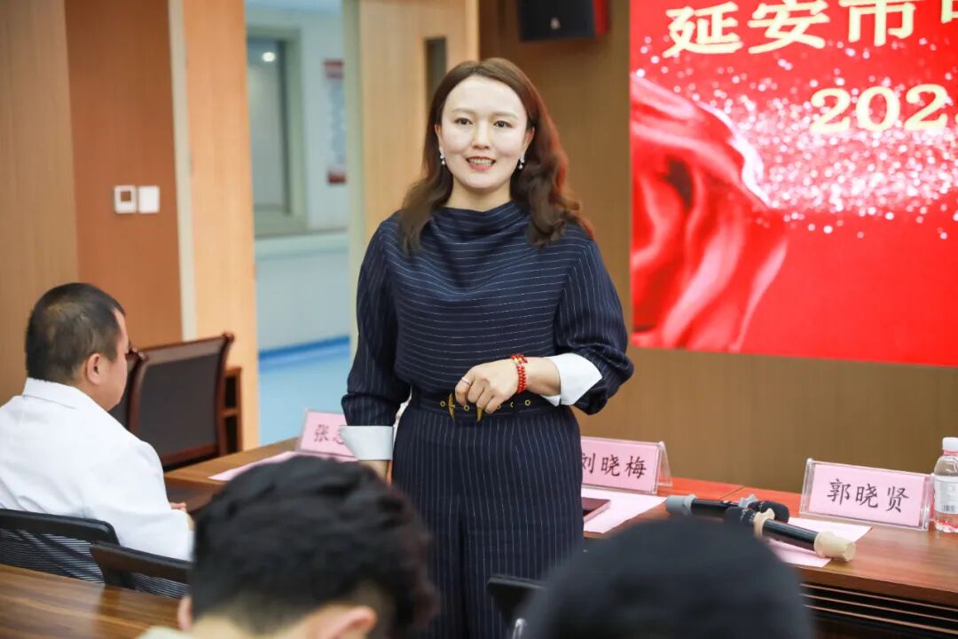 【逐梦医路 不负韶华】我院圆满举行 2025-2026 年度实习生座谈会暨欢送会