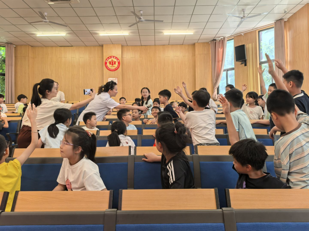 【6·6 爱眼日系列活动首站】二附院走进会元学校守护孩子明亮「视」界