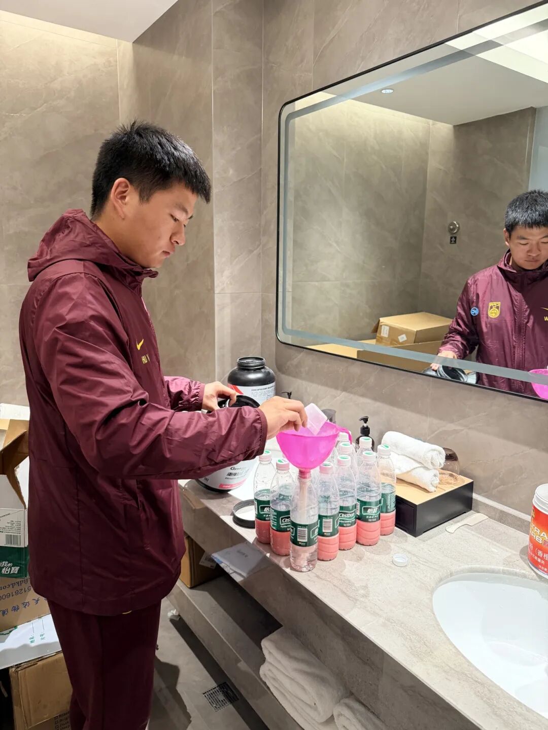 赛场扬威，康复护航｜我院助力国家 U16 男足全胜夺冠，硬核彰显体卫融合新成效