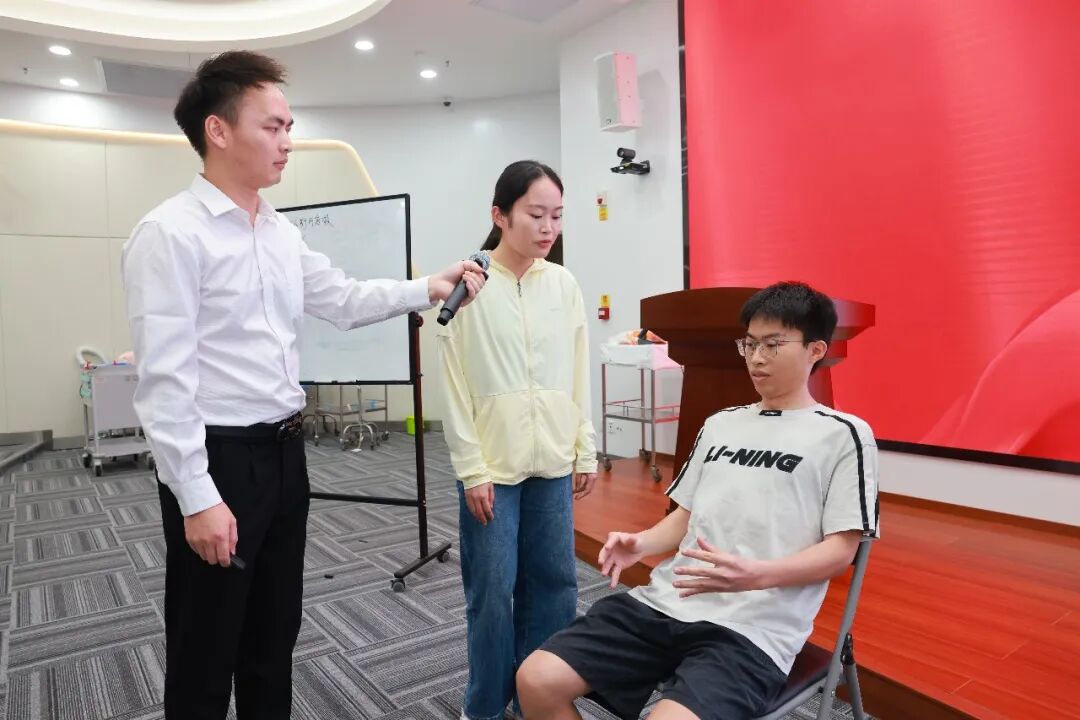 新教法 新风采|广西医科大一附院第十九届青年护理教师教学基本功比赛顺利举行