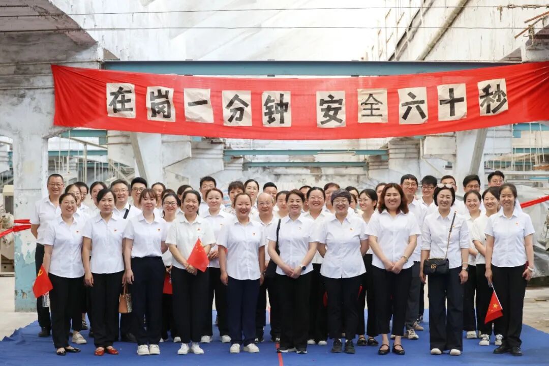 【关注】守初心惠民生,医改提质铸兵团样板——八师石河子市总医院以党建引领公立医院高质量发展