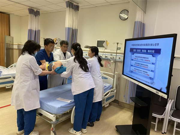 建强急救平台，提升救治能力｜我院急诊科开展专项培训
