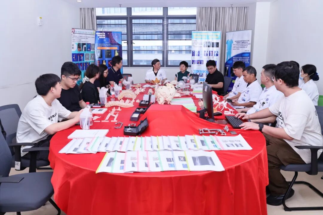 精准骨科 智创未来 | 热烈欢迎香港科技大学师生到访我院数字化精准骨科中心研学交流