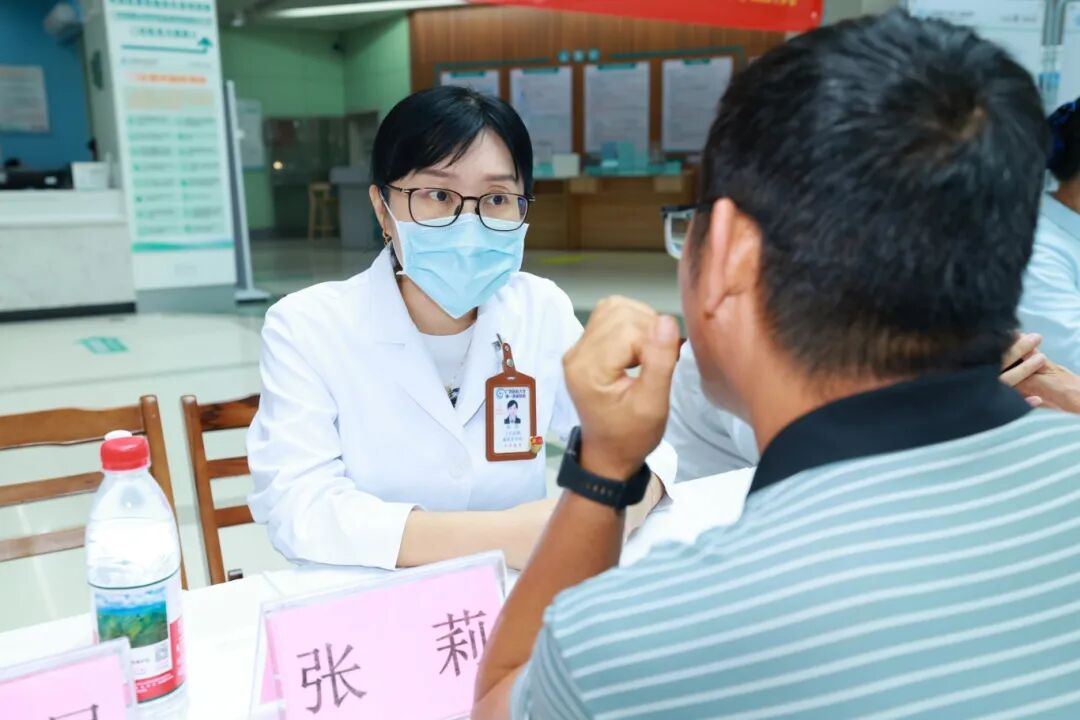 启新程 惠民生 丨广西医科大学第一附属医院举行康复科普义诊活动