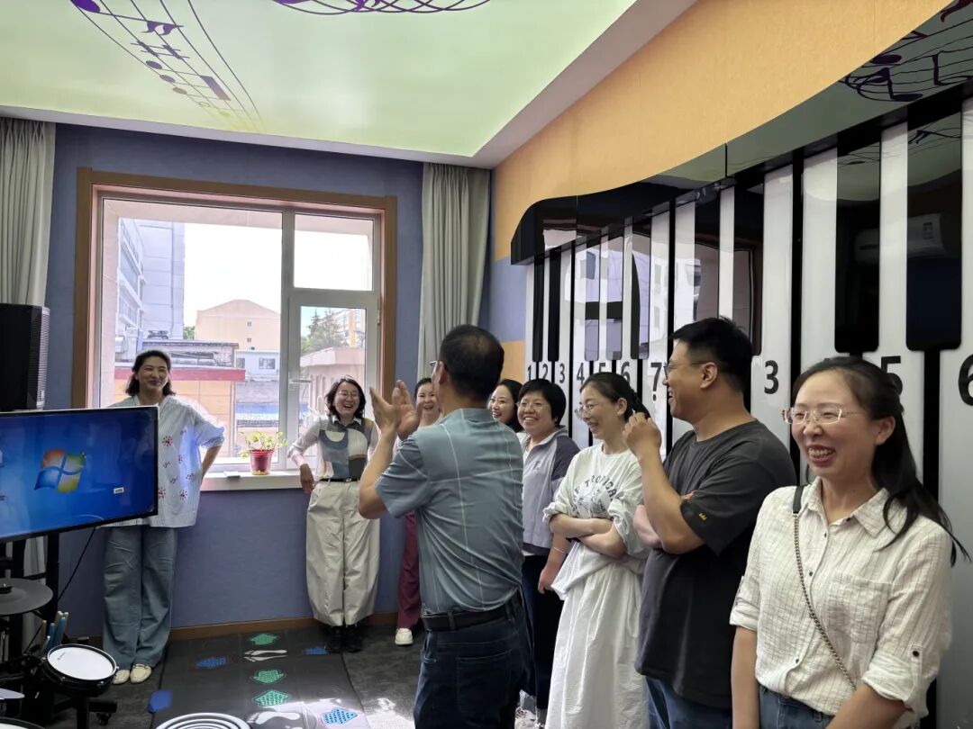 undefined 遇见自己 拥抱幸福——我院联合市总工会开展职工心理关爱活动