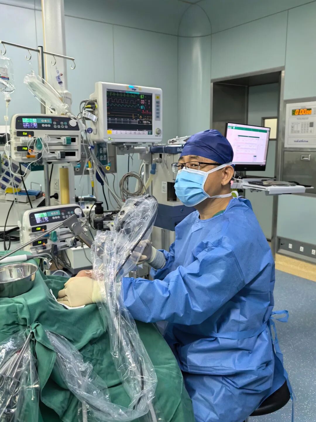 【燕医故事】精术护健康 仁心解民忧——记河北燕达医院耳鼻喉科赵学林主任