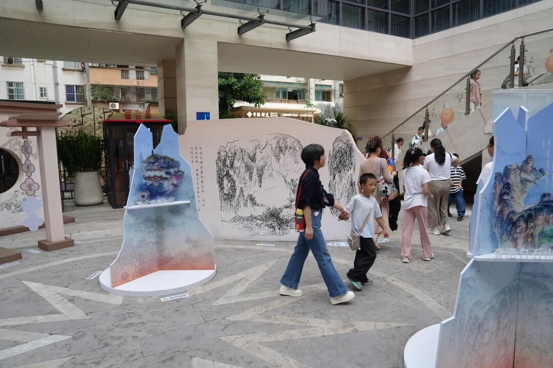 传承八桂文脉 邂逅世界书香|广西医科大一附院「六一」国际儿童节亲子研学活动在自治区图书馆精彩上演