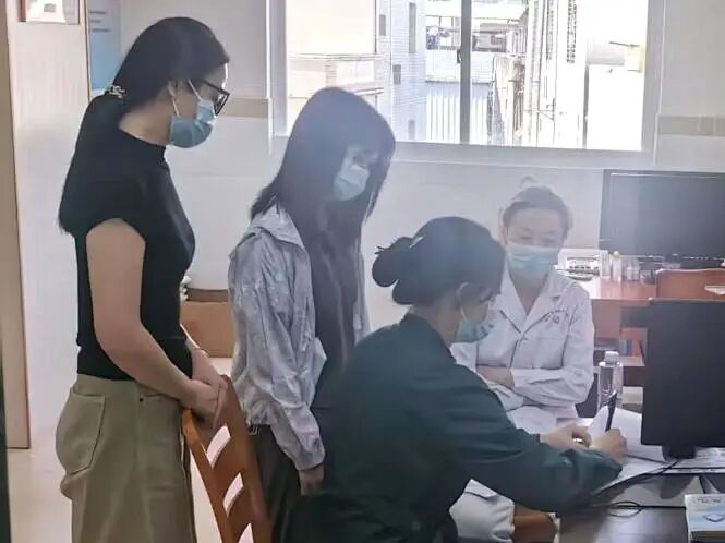 深圳市妇幼保健院医防融合妇产科学项目组赴深汕合作区开展基层带教与宣教义诊