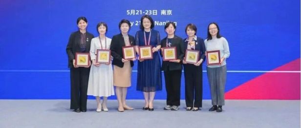 重磅！南宁华厦吴西西教授参与制定中国儿童青少年近视防控循证指南