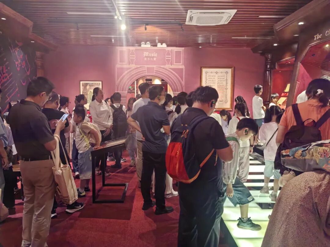 传承八桂文脉 邂逅世界书香|广西医科大一附院「六一」国际儿童节亲子研学活动在自治区图书馆精彩上演