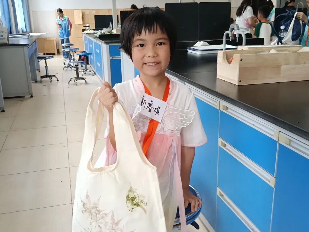 「童心探校,筑梦未来」 | 二附属举办「小春芽」系列活动