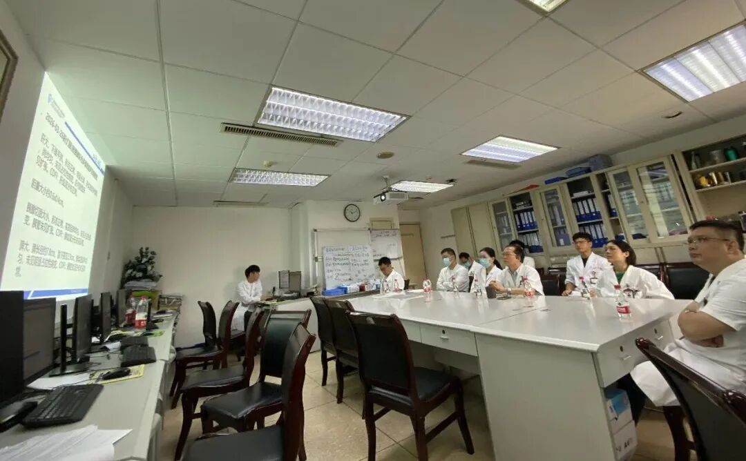 体重不足 9 斤、肝衰竭危在旦夕:妈妈小小肝脏成了她的希望丨六一最好的礼物