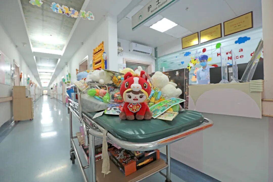 六一特辑|医心护童，快乐成长！广西医科大一附院各科室病区给小朋友们送祝福啦！