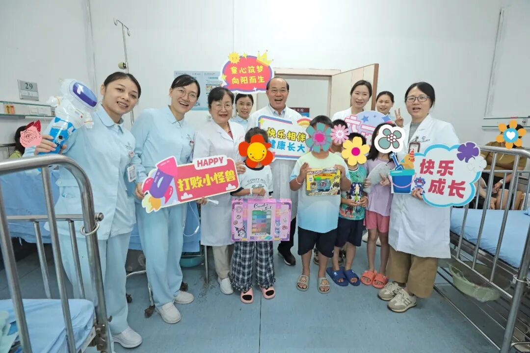 六一特辑|医心护童，快乐成长！广西医科大一附院各科室病区给小朋友们送祝福啦！