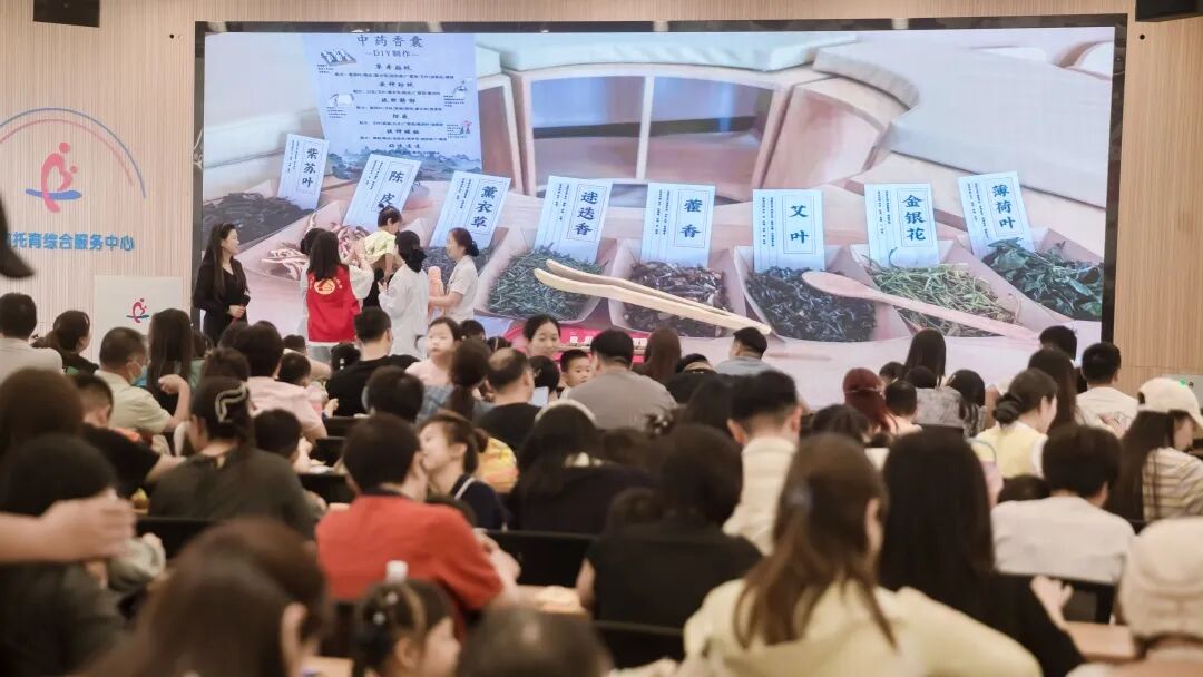〖两载医育暖童心·普惠托育伴成长〗阜阳市妇女儿童医院托育中心开园两周年！