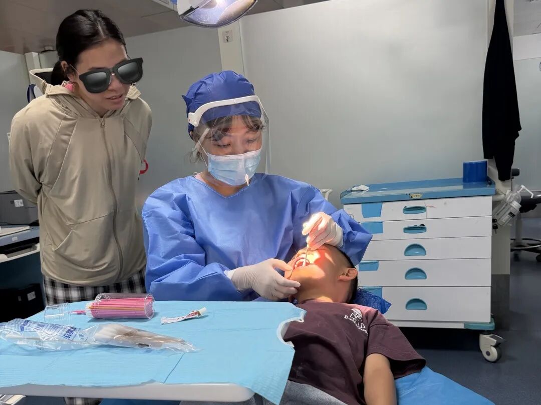庆「六一」关爱儿童口腔系列活动