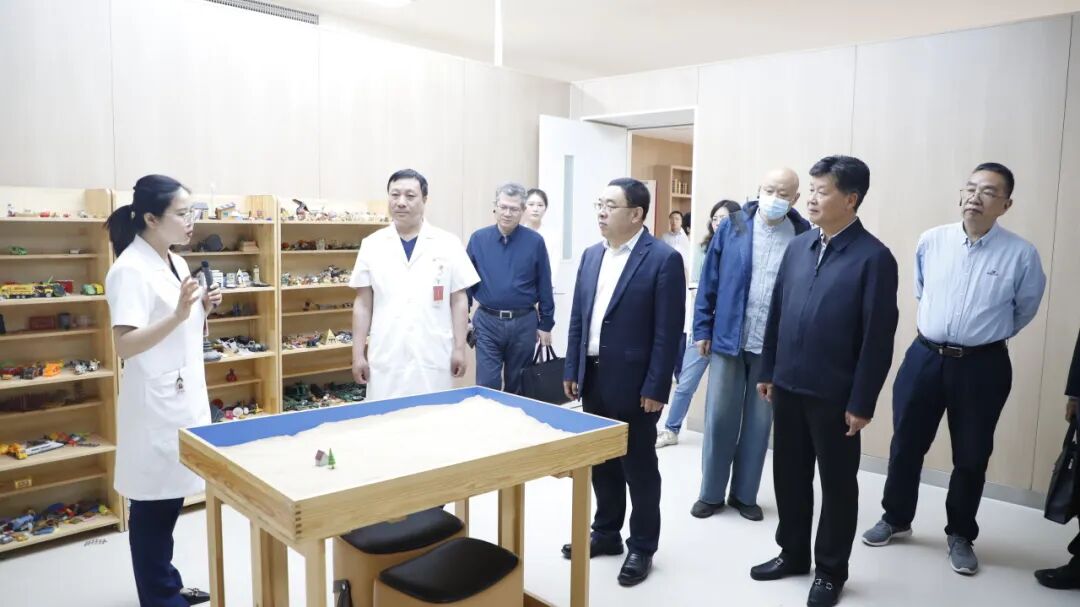 省政协副主席高岭到我院开展走访考察活动