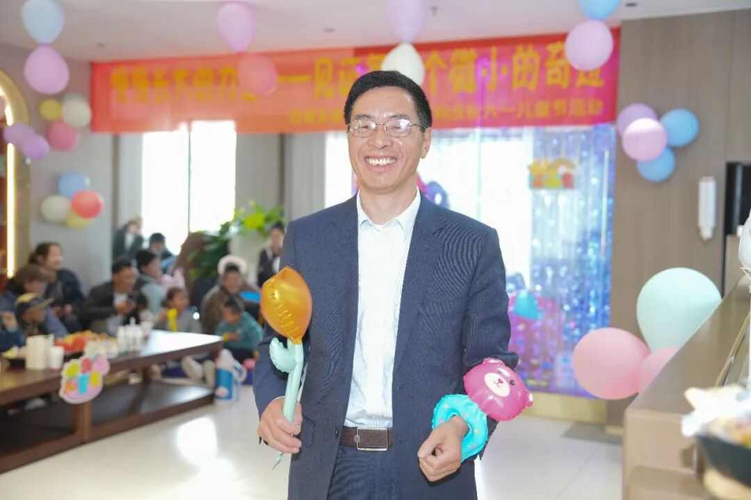 「慢慢长大的力量——见证每一个微小的奇迹」阜康医院开展特殊儿童六一亲子公益活动