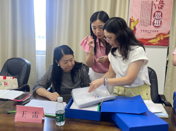 深圳市消除母婴传播项目办组织专家到汕头、汕尾市开展市际帮扶工作