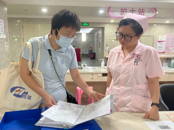 深圳市消除母婴传播项目办组织专家到汕头、汕尾市开展市际帮扶工作