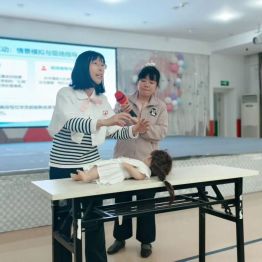 西北妇女儿童医院儿童神经内科走进校园开展「癫峰时刻，痫宝健康我来护」科技周主题活动