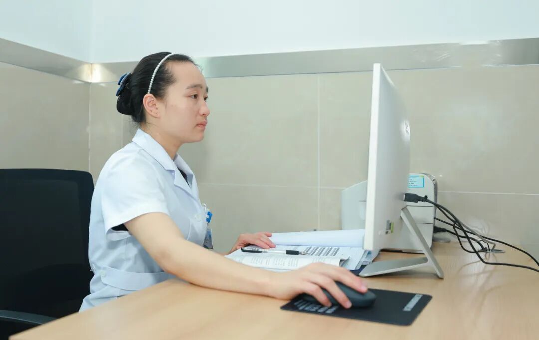 【人医榜样】以仁心铸芳华 以笃行护初心 ——记合江县人民医院医共体优秀护士陈巧