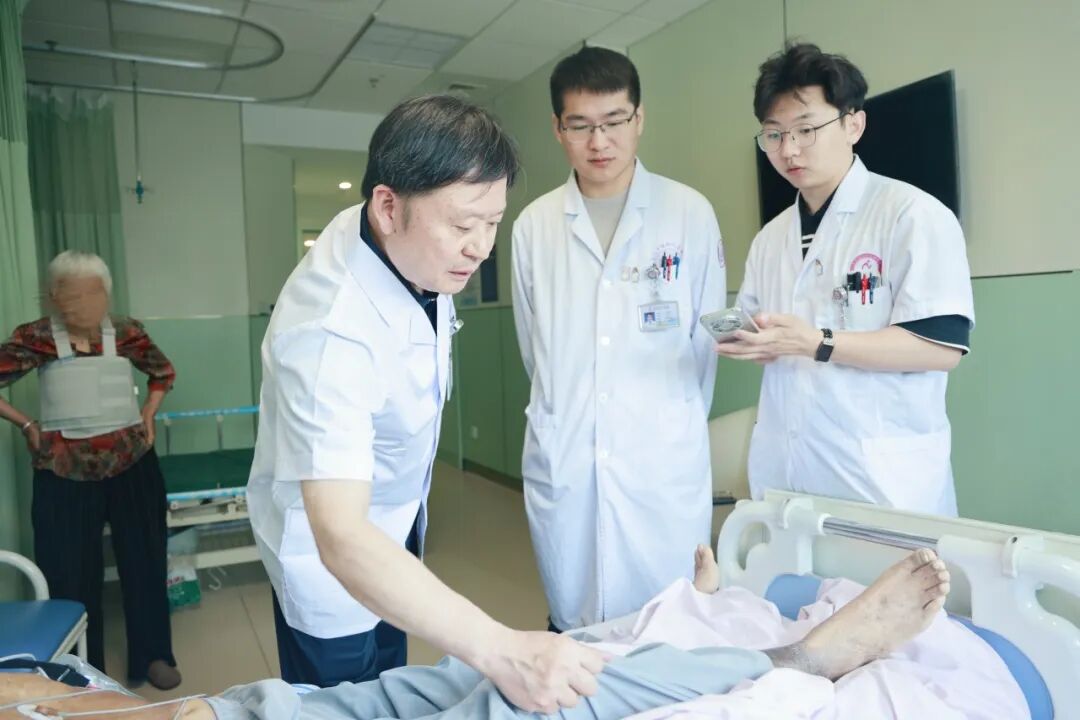 又一名医工作室「落户」阜阳!朱正艳教授工作室挂牌市妇女儿童医院,心脏大血管学科再添发展新引擎