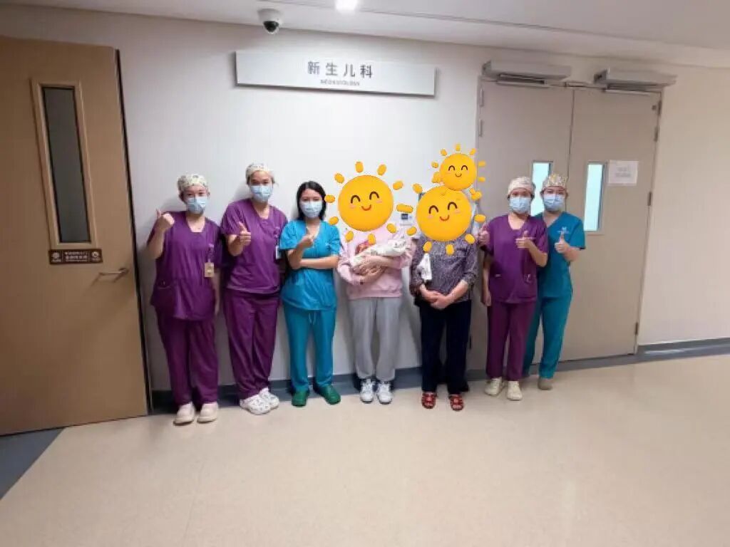 950 克的「巴掌宝宝」出院了！和祐医院新生儿科 51 天的守护答卷