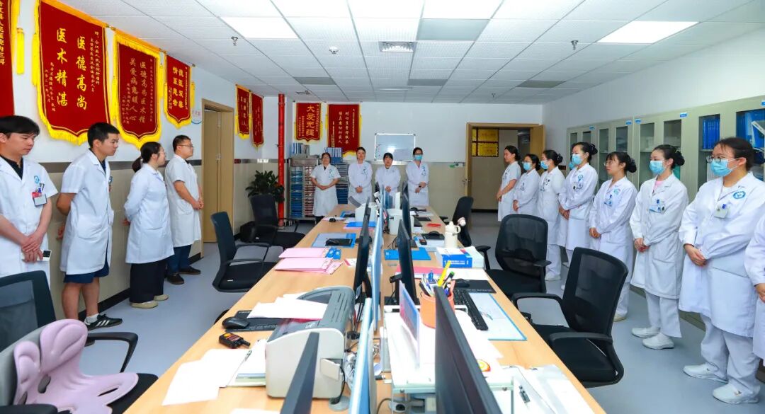 【人医榜样】护佑生命 向光而行——记合江县人民医院医共体优秀护理团队·肿瘤科护理团队
