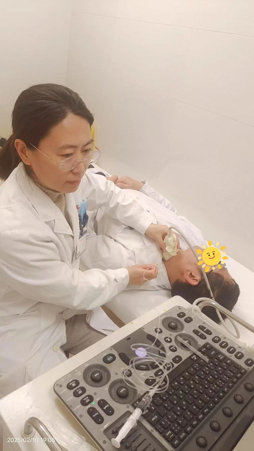 【燕医故事】高龄老人失眠困顿、中年患者身心内耗、花季少女长夜难眠……燕达医院麻醉与围术期医学科庞虹亮温柔守护