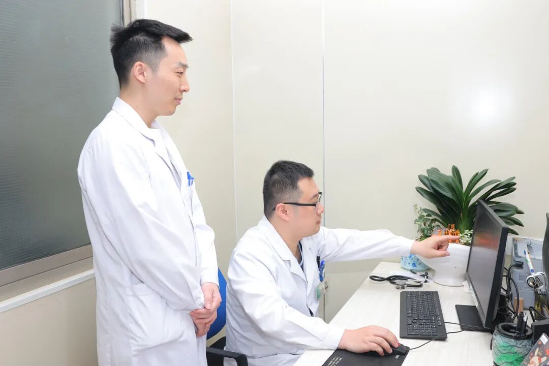 极速救治护考圆梦!淮安市一院呼吸科与肺外科联合为急症考生保驾护航