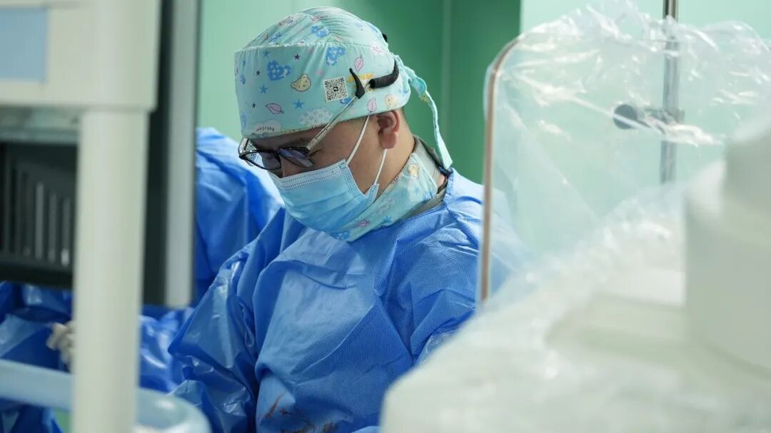 别再把眩晕当「老糊涂」!椎动脉重度狭窄险致脑梗,支架成形术打开生命通道