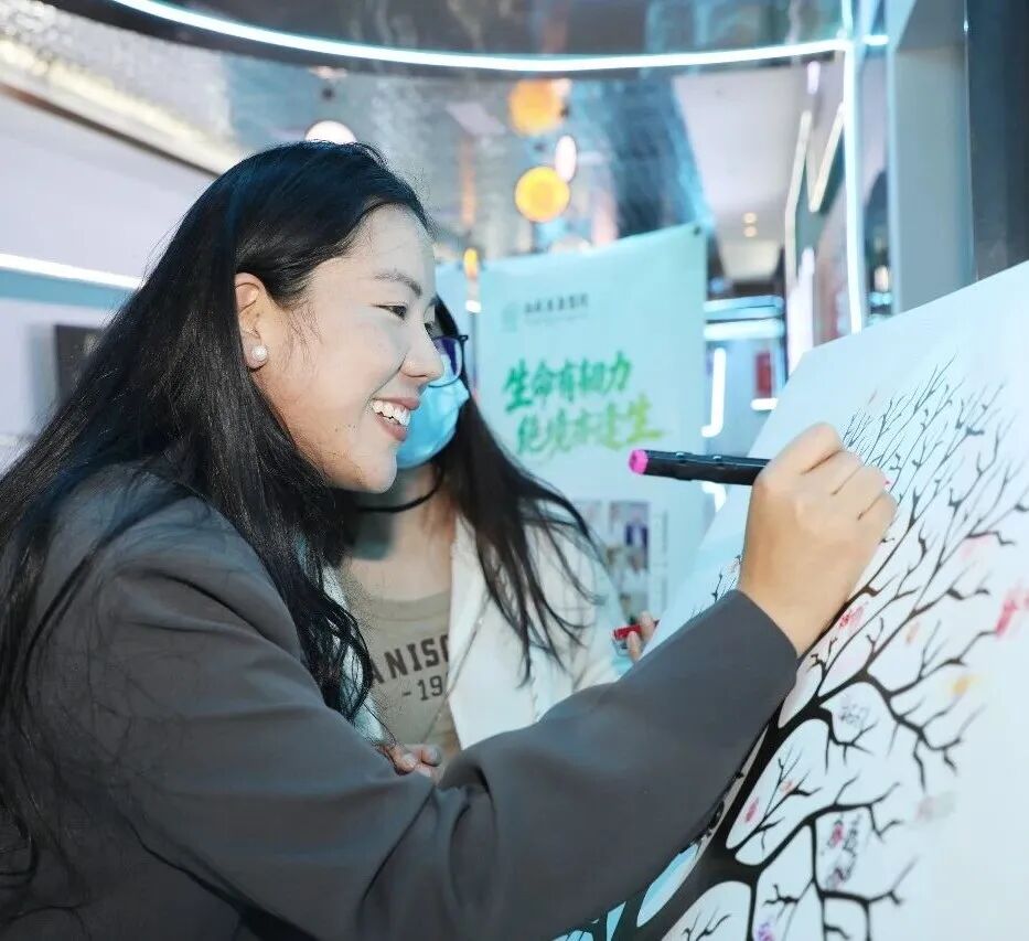 《逢生·直面癌症》科普观影会拉萨专场顺利举办