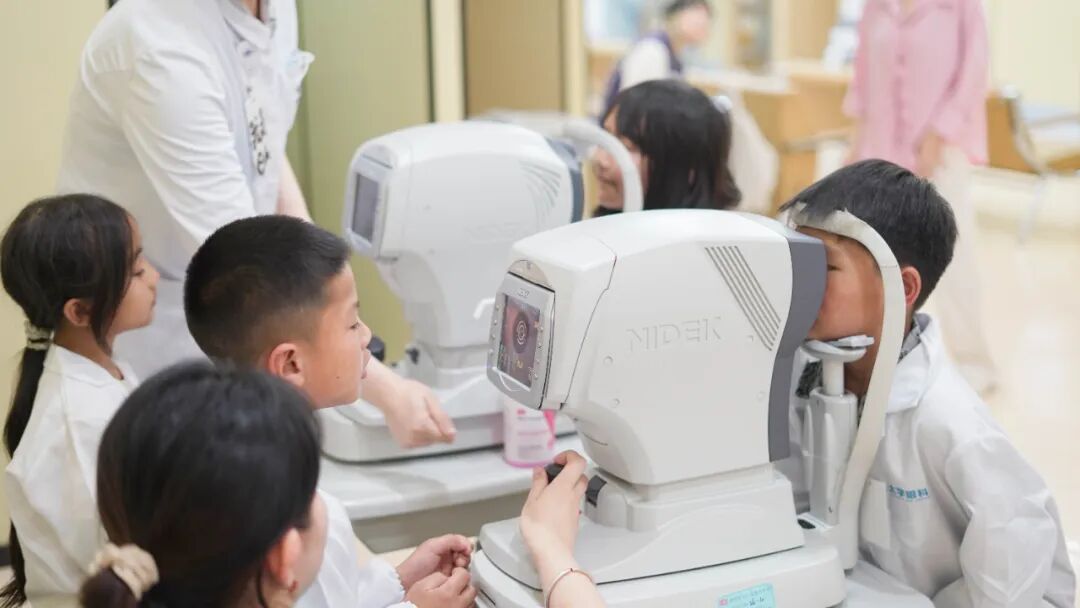 66 爱眼日丨明基医院眼科系列公益活动圆满落幕:人人享有眼健康,护眼同行向未来