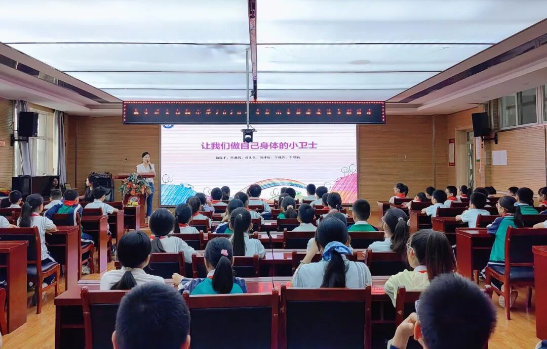 【奋进十五五 科技谱新篇】——西安市第三医院儿科走进校园开展百日咳科普活动
