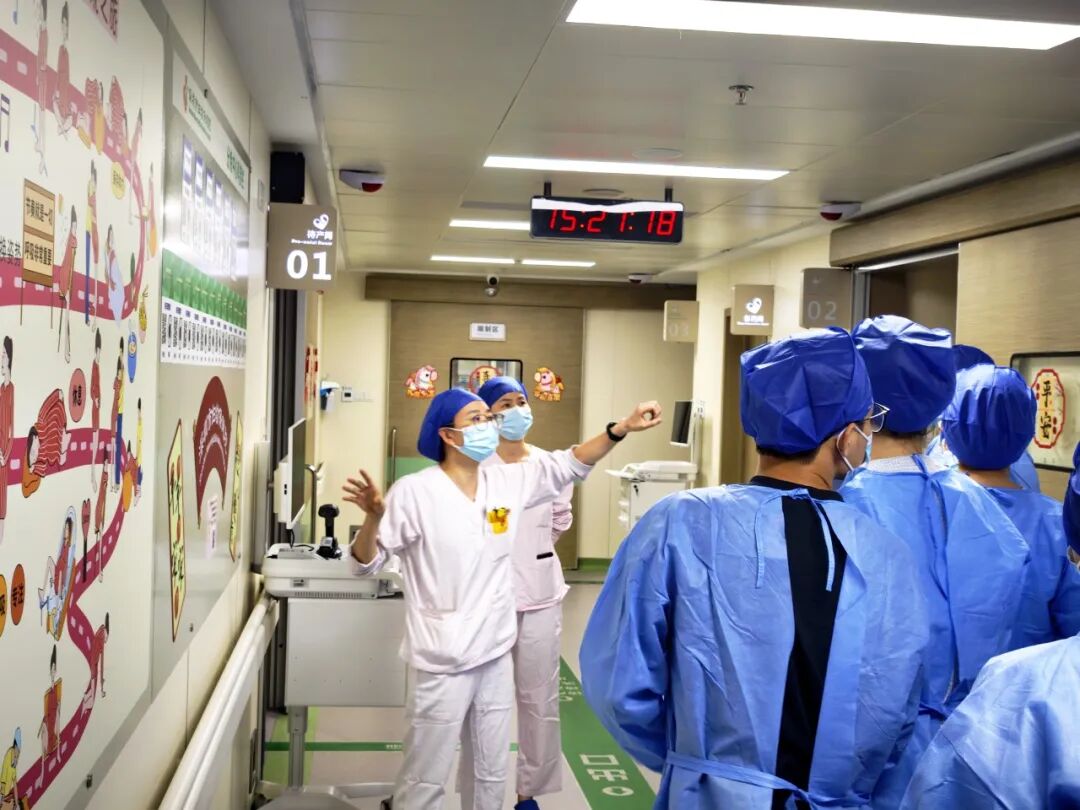 深圳市妇幼保健院产科「分娩旅行团」再次温情启航