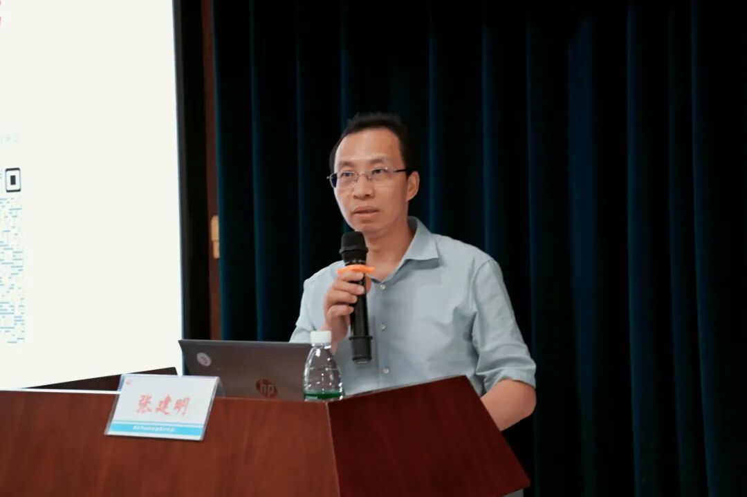 深圳市妇幼保健院开展查房行为礼仪专项培训