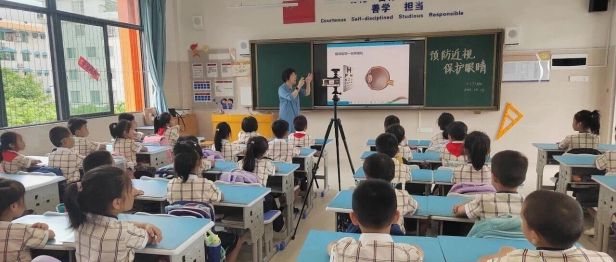 守护「瞳」真未来｜南宁华厦走进仙葫学校开展眼健康科普活动！