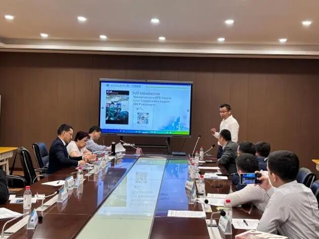 「友谊跨山海 医术共精进」——中乌腔镜微创技术联合培训项目顺利开展