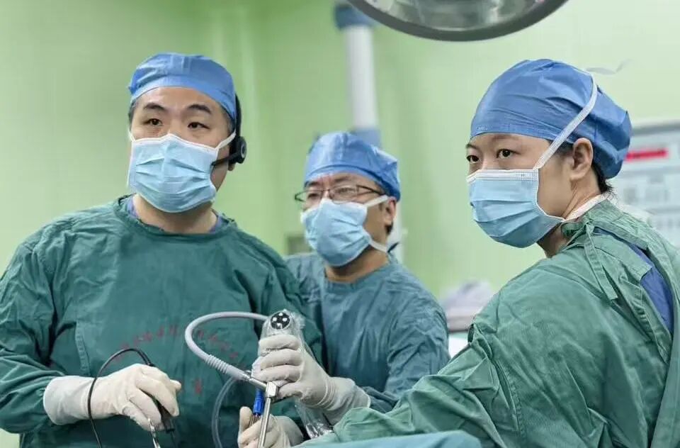 耄耋抗癌 精准除瘤:我院成功为 80 岁王老伯实施食管癌根治术