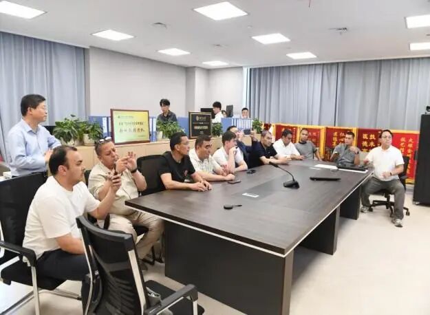 「友谊跨山海 医术共精进」——中乌腔镜微创技术联合培训项目顺利开展