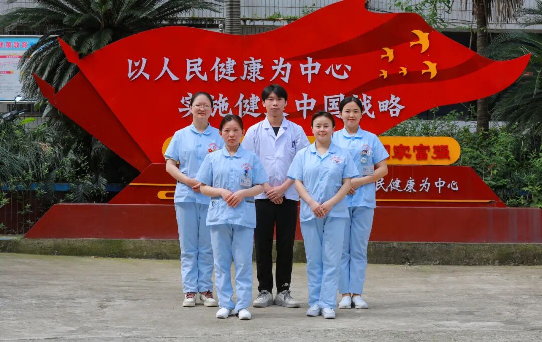 【人医榜样】以温柔赴岁月 以坚守护乡邻——记合江县人民医院医共体优秀护士胡林利
