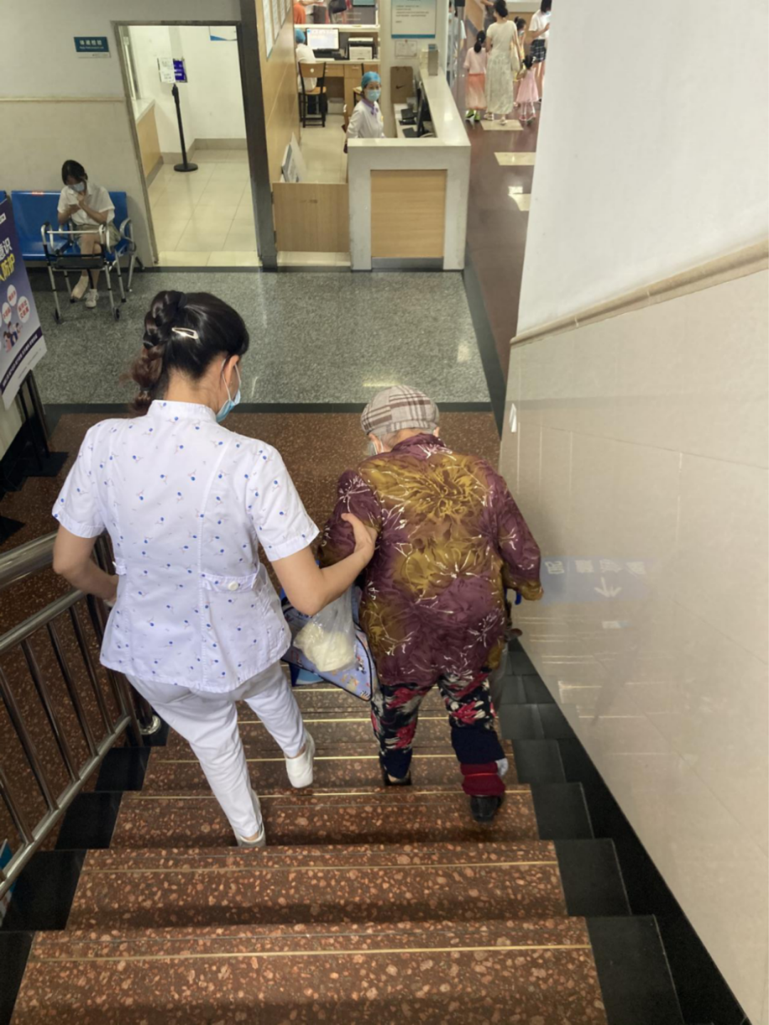 薪火相传・传承绽放 | 医患同心——沟通中的护理智慧