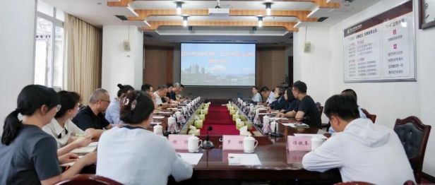 【取经问道 聚力前行】我院党委委员、副院长刘朝元带队赴重庆大学附属三峡医院开展座谈交流