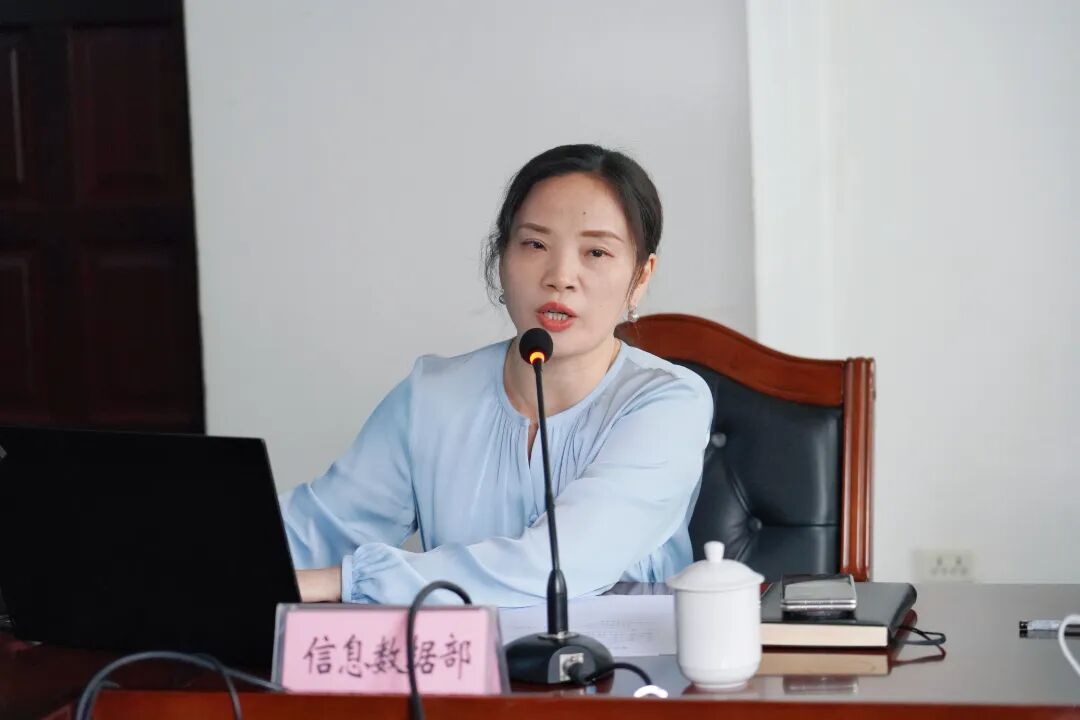【取经问道 聚力前行】我院党委委员、副院长刘朝元带队赴重庆大学附属三峡医院开展座谈交流