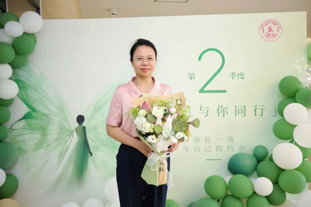 有深度、有温度 | 吴秀萍的这堂课,讲给不放弃、慢慢走的我们