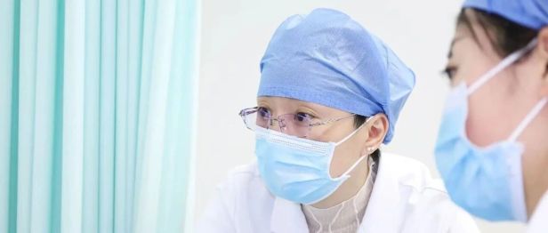 不疼不痒的乳腺肿块，几个月后确诊恶性肿瘤