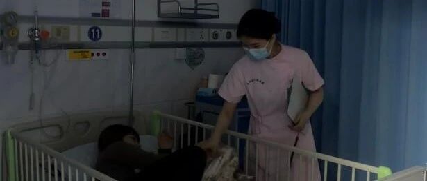 【护理人文】我与患者的故事㉞门缝里的光