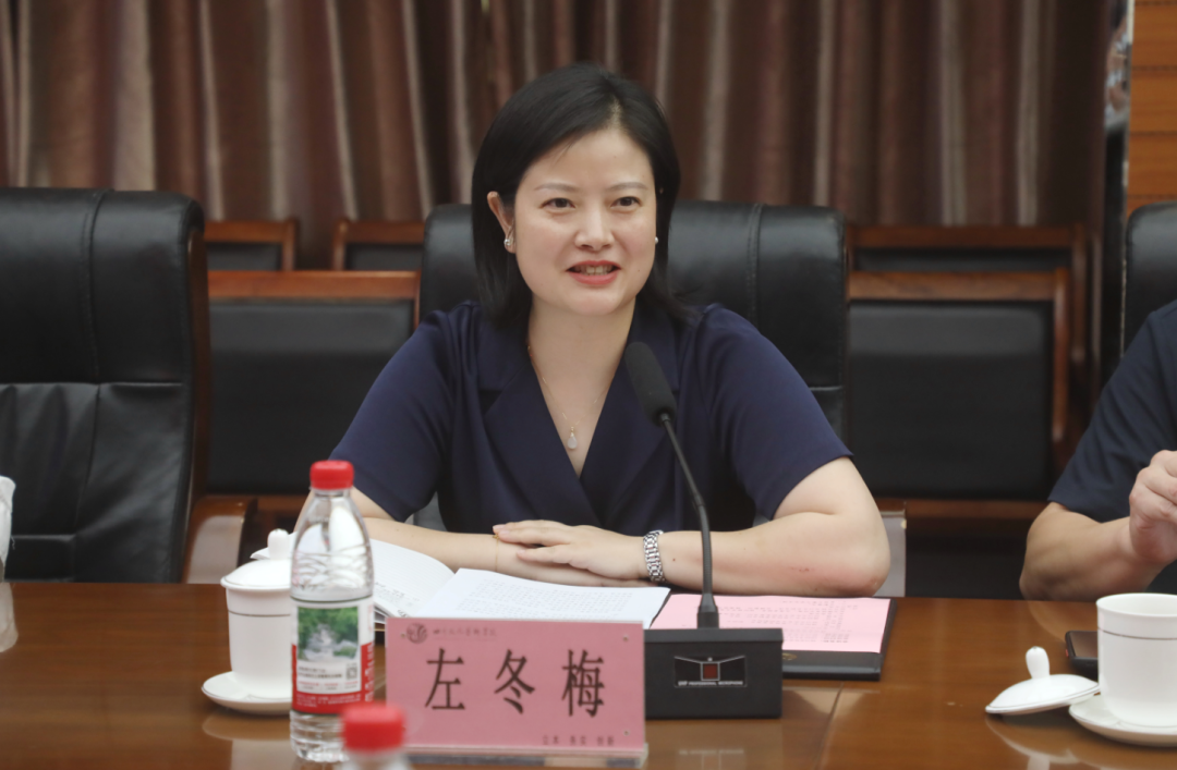 绵阳市中心医院与四川文化艺术学院签署战略合作协议