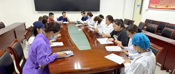 院内新闻丨防汛进行时：我院护理部举行山洪暴发批量伤员救治应急演练